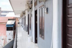 RedDoorz near Bigmall Samarinda 2