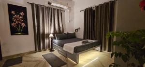 AIr Room by Hexa Stays