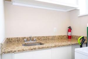 Modern Magic Village Home for 12 with Grill 3131