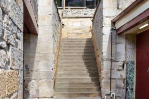 Kelly Street Cottage in Historic Battery Point