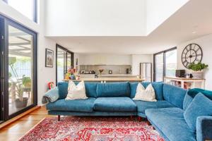 BORE1 - Coastal Family Getaway