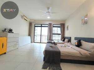 The Garden 3BR Family Cozy Suites Netflix BySTAY