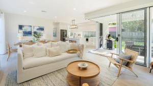 Sommarhuset - 3 Mins Walk to the Beach