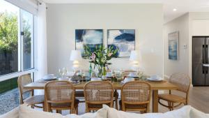 Sommarhuset - 3 Mins Walk to the Beach