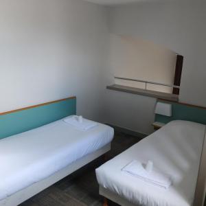 Hotels B&B HOTEL La Rochelle Centre : photos des chambres