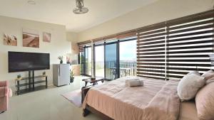 Eagles Nest Beach Resort Room 6