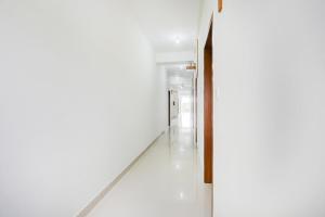 Super Townhouse Maralkunte near Shree Kateramma Temple