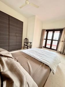 The Sunlit Penthouse