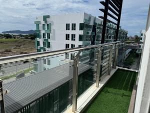 Aeropod KK by D Hara Residence