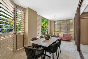 Belle Escapes 218 Luxury Beachfront Resort in Palm Cove