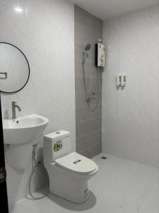 The Six Resort Lopburi