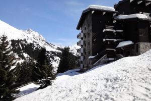 Résidence Erines - CHARMANT PETIT STUDIO SKIS AUX PIEDS MAE-7652