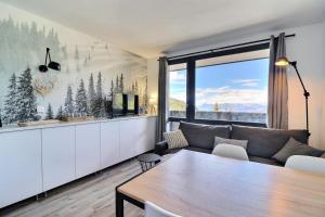 Résidence Creux De L Ours D - 2 PIECES ENTIEREMENT RENOVE SUPERBE VUE VALLEE SKIS AUX PIEDS MAE-9454