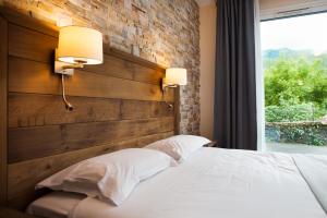 Hotels Logis Hotel Erreguina : photos des chambres