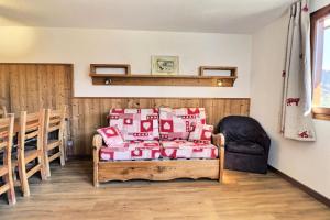 Résidence Grand Bois A - CONFORTABLE 2 PIECES + CABINE, SKIS AUX PIEDS ET PROCHE DES COMMERCES MAE-2024