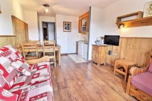 Résidence Grand Bois A - CONFORTABLE 2 PIECES, SKIS AUX PIEDS ET PROCHE DES COMMERCES MAE-2044