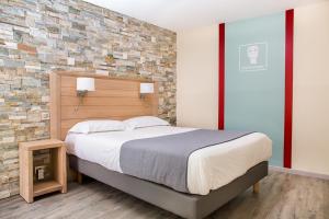 Hotels Logis Hotel Erreguina : photos des chambres