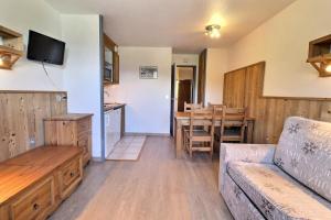 Résidence Grand Bois A - CONFORTABLE 2 PIECES, SKIS AUX PIEDS ET PROCHE DES COMMERCES MAE-2124