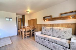 Résidence Grand Bois A - CONFORTABLE 2 PIECES, SKIS AUX PIEDS ET PROCHE DES COMMERCES MAE-2124