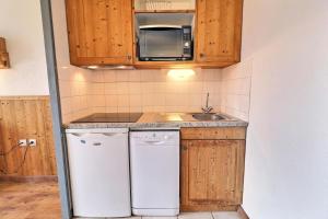 Résidence Grand Bois A - CONFORTABLE 2 PIECES, SKIS AUX PIEDS ET PROCHE DES COMMERCES MAE-2104