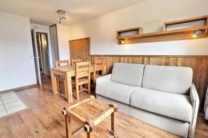 Résidence Grand Bois A - CONFORTABLE 2 PIECES, SKIS AUX PIEDS ET PROCHE DES COMMERCES MAE-2104