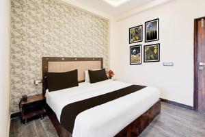 Collection O Sector 108 Noida