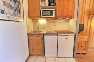 Résidence Grand Bois A - CONFORTABLE 2 PIECES, SKIS AUX PIEDS ET PROCHE DES COMMERCES MAE-2174