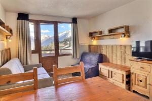 Résidence Grand Bois A - CONFORTABLE 2 PIECES, SKIS AUX PIEDS ET PROCHE DES COMMERCES MAE-2194