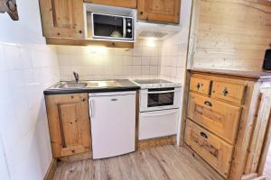 Résidence Grand Bois A - CONFORTABLE 2 PIECES, SKIS AUX PIEDS ET PROCHE DES COMMERCES MAE-2264