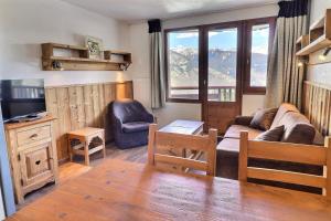 Résidence Grand Bois A - CONFORTABLE 2 PIECES, SKIS AUX PIEDS ET PROCHE DES COMMERCES MAE-2274