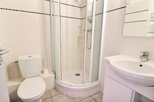 Résidence Grand Bois A - CONFORTABLE 2 PIECES, SKIS AUX PIEDS ET PROCHE DES COMMERCES MAE-2274