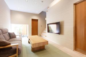 Rakutoko Momo - Vacation STAY 86513