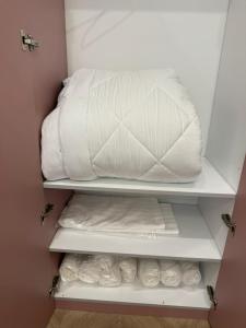 Stylish and Modern 1-Bedroom Stay near Old Tbilisi