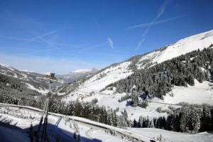 Résidence Plein Soleil - CHARMANT 2 PIECES AVEC JOLIE VUE VALLEE MAE-7563