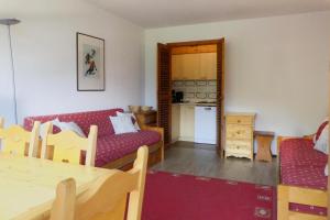 Résidence Plein Soleil - 2 PIECES SKIS AUX PIEDS, BELLE VUE ENSOLEILLEE MAE-7663