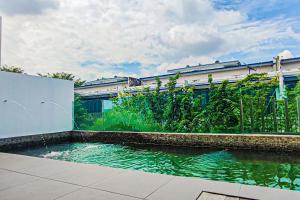 Private Pool Villa at Puchong by HCK - 4hvězdičkové hotely ve městě Cyberjaya
