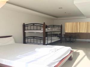 OYO 921 Sorrento Hotel And Resort