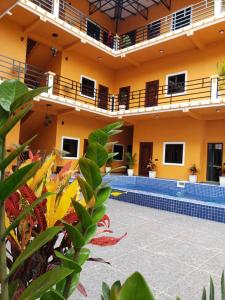Papaya Guesthouse Nesat
