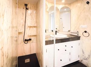 Apartamento La Caleta Grupo AC Gestion