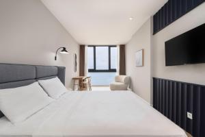 Next White Aparthotel OFFICIAL