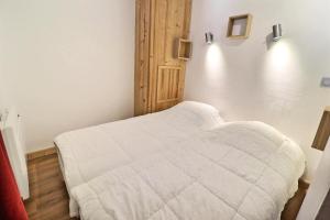 Résidence Grand Bois B - CONFORTABLE 2 PIECES, SKIS AUX PIEDS ET PROCHE DES COMMERCES MAE-3294