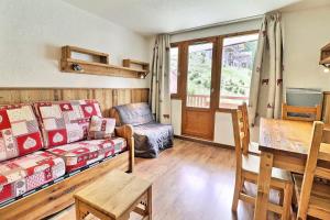 Résidence Grand Bois B - CONFORTABLE 2 PIECES, SKIS AUX PIEDS ET PROCHE DES COMMERCES MAE-3354