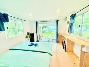 Kohmook sunrise beach