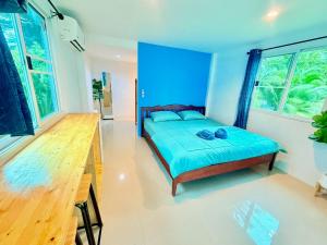 Kohmook sunrise beach