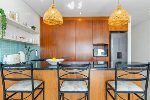 Eden On The Bay 174B