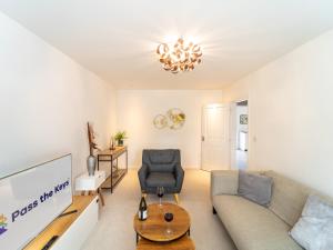 Pass the Keys Experience Bicester Village near our Spacious Home