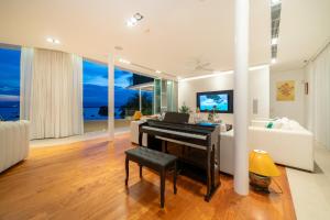 The bay Cape Yamu Villa 10