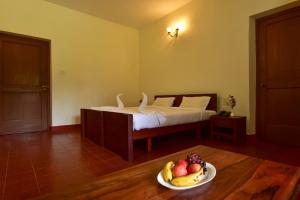 Monica Garden Bungalow