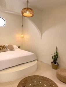 Large Private 2BR Villa with Playground and Jacuzzi near Pererenan