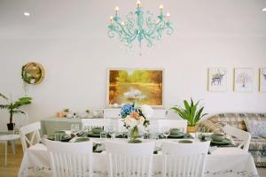 Gables Box hill Maraylya Two Level House 14ppl